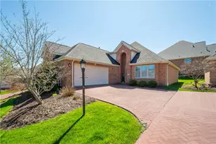 111 Prestonwood Ln, Peters Township, PA 15317 - Photo 1