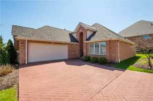 111 Prestonwood Ln, Peters Township, PA 15317 - Photo 33