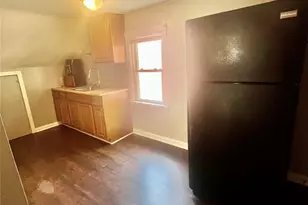 1718 Pierce St, Aliquippa, PA 15001 - Photo 7