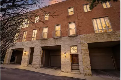 136 N Woodland Rd, Pittsburgh, PA 15232 - Photo 1