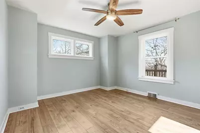 18 Sylvan Rd, Pittsburgh, PA 15221 - Photo 11