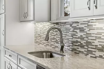 18 Sylvan Rd, Pittsburgh, PA 15221 - Photo 19