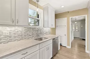 18 Sylvan Rd, Pittsburgh, PA 15221 - Photo 17