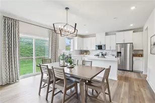 223 Rolling Ml Ln, Jefferson Hills, PA 15332 - Photo 9