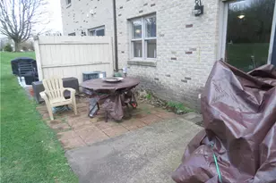 118 Meadowview Dr, Connoquenessing Township, PA 16053 - Photo 3