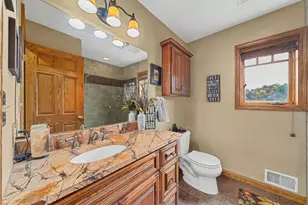 150 Holsing Ln, Frazer, PA 15084 - Photo 19