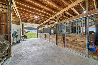 150 Holsing Ln, Frazer, PA 15084 - Photo 31