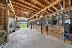 150 Holsing Ln, Frazer, PA 15084 - Photo 31