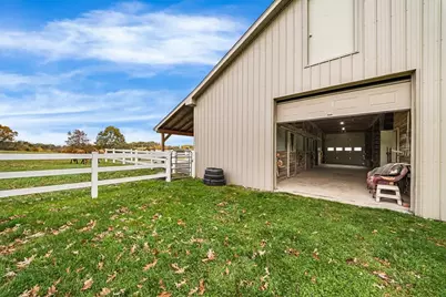 150 Holsing Ln, Frazer, PA 15084 - Photo 29