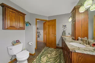 150 Holsing Ln, Frazer, PA 15084 - Photo 17