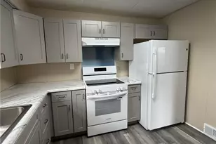 1154 Eisenhower Dr, West Deer, PA 15076 - Photo 21