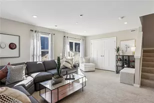 145 River Rdg Dr, Moon/Crescent Twp, PA 15108 - Photo 5