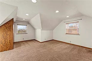 202 Melrose Pl, Pittsburgh, PA 15241 - Photo 17