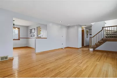 5118 Frich Dr, Pittsburgh, PA 15227 - Photo 7