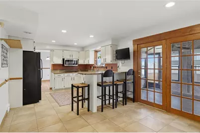 5118 Frich Dr, Pittsburgh, PA 15227 - Photo 11