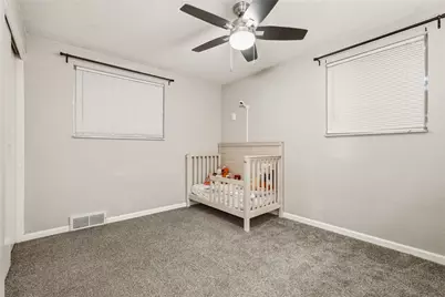 106 Longmount Dr, Ross Twp, PA 15214 - Photo 25