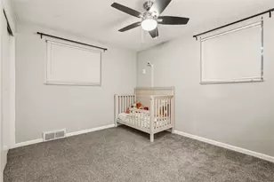 106 Longmount Dr, Ross Twp, PA 15214 - Photo 25