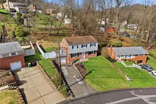 106 Longmount Dr, Ross Twp, PA 15214 - Photo 3