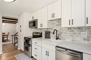 106 Longmount Dr, Ross Twp, PA 15214 - Photo 21