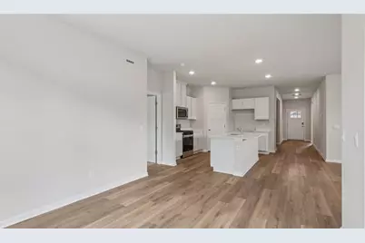 371 Gleneagles Drive, Twp of But NW, PA 16001 - Photo 9