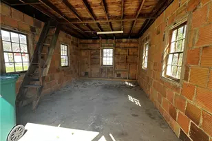 919 Oak St, Indiana Boro, PA 15701 - Photo 25