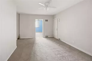 136 S 18th St, Pittsburgh, PA 15203 - Photo 5