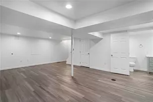 221 Hallock St, Pittsburgh, PA 15211 - Photo 31