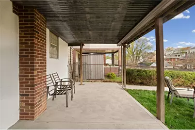 221 Hallock St, Pittsburgh, PA 15211 - Photo 41