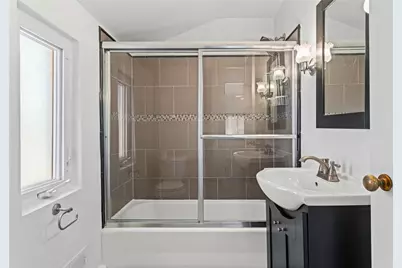 221 Hallock St, Pittsburgh, PA 15211 - Photo 27