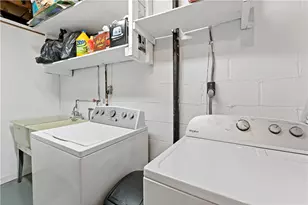 1507 Oneida Dr, Jefferson Hills, PA 15025 - Photo 23