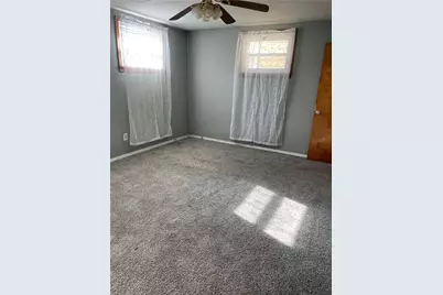 702 Lookout Ave, Charleroi Boro, PA 15022 - Photo 11