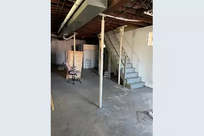 702 Lookout Ave, Charleroi Boro, PA 15022 - Photo 13