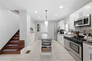 310 Kings Hwy, Rosslyn Farms, PA 15106 - Photo 11