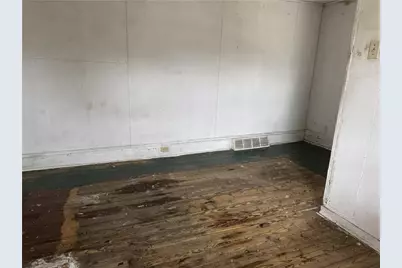 213 Leech Avenue, Conemaugh-Yough Townships, PA 15681 - Photo 11