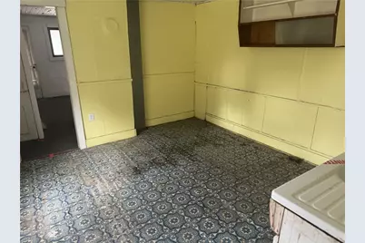 213 Leech Avenue, Conemaugh-Yough Townships, PA 15681 - Photo 5