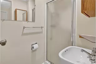 5841 Morrowfield Ave, Pittsburgh, PA 15217 - Photo 13