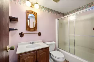 1637 Queens Dr, South Park, PA 15129 - Photo 27