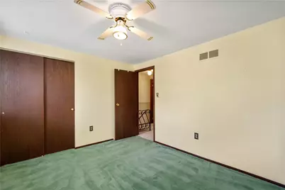 1637 Queens Dr, South Park, PA 15129 - Photo 23