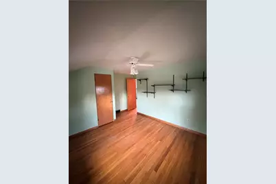 1114 Cascade Dr, Homestead, PA 15120 - Photo 13