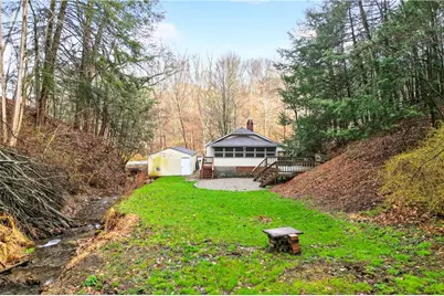 2518 Sample Rd, Hampton, PA 15101 - Photo 23