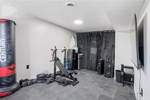 93 Pittsburgh Rd, City of But SW, PA 16045 - Photo 7