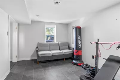 93 Pittsburgh Rd, City of But SW, PA 16045 - Photo 9