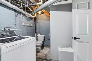 93 Pittsburgh Rd, City of But SW, PA 16045 - Photo 11