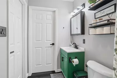 93 Pittsburgh Rd, City of But SW, PA 16045 - Photo 33