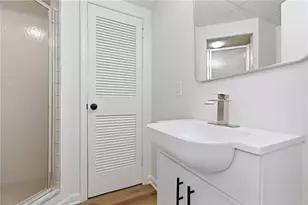 772 Scott Rd, Pittsburgh, PA 15228 - Photo 25