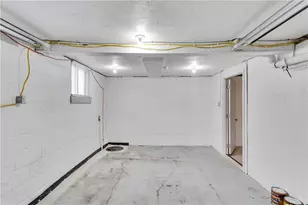 400 Adams St, West Newton, PA 15089 - Photo 37