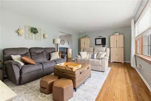 1011 Apple Hill Ln, Pittsburgh, PA 15101 - Photo 11