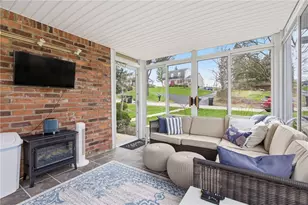 1011 Apple Hill Ln, Pittsburgh, PA 15101 - Photo 7