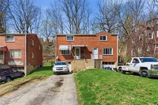 704 Maytide St, Pittsburgh, PA 15227 - Photo 3