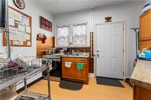 628 E 9th Ave, Munhall, PA 15120 - Photo 13